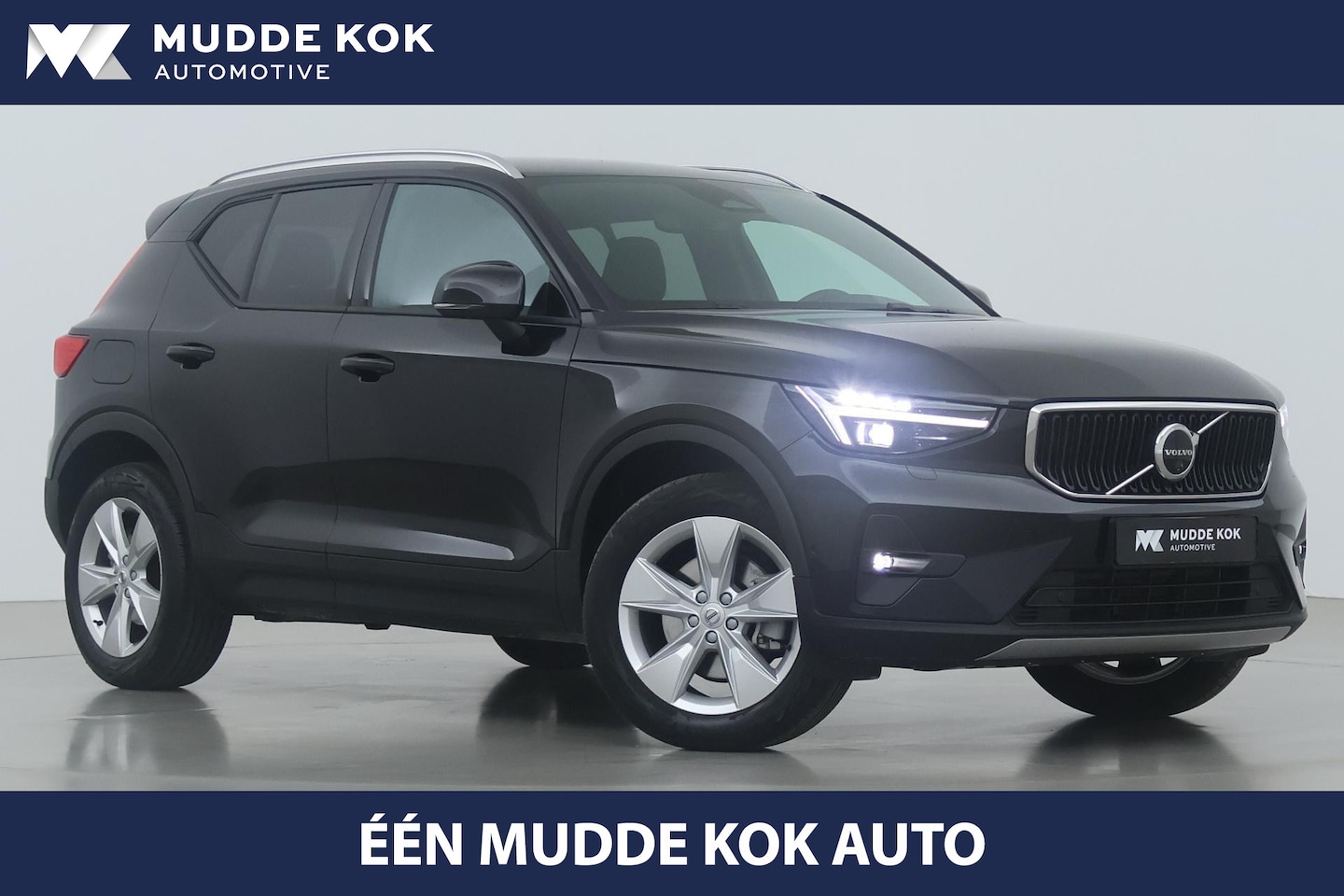 Volvo XC40 - 2.0 B3 Core | ACC | BLIS | 360° Camera | Stoel+Stuurverwarming | Keyless - AutoWereld.nl