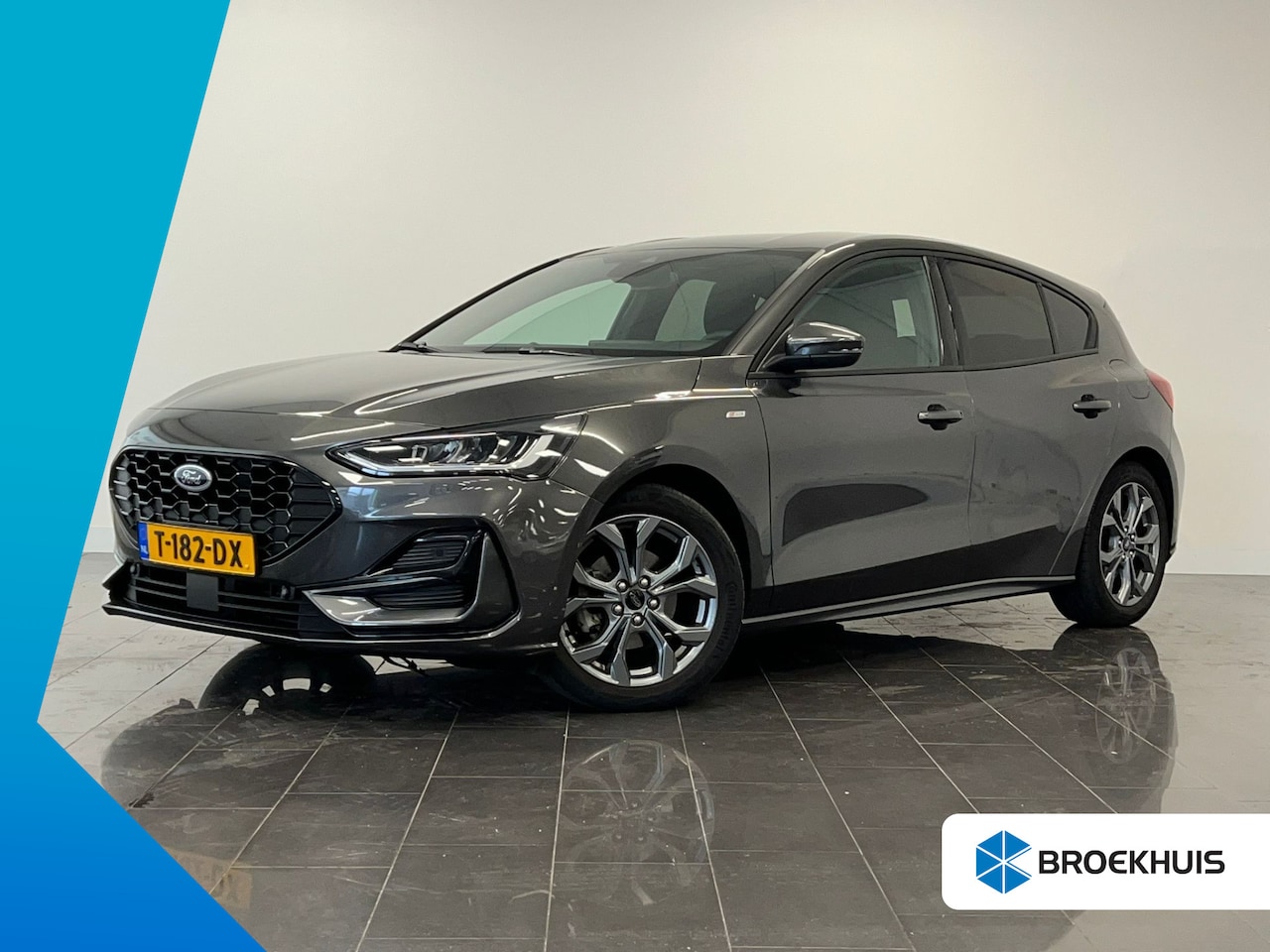 Ford Focus - 1.0 EcoBoost Hybrid ST Line 1.0 EcoBoost Hybrid ST Line - AutoWereld.nl