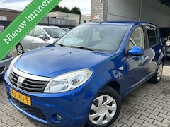 Dacia Sandero - 1.6 Lauréate / Sport uitvoering / Airco /N.A.P