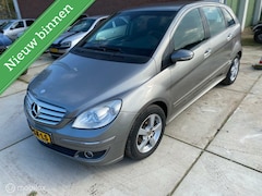 Mercedes-Benz B-klasse - 200 automaat 2006 AUTOMAAT Bak- DEFECT