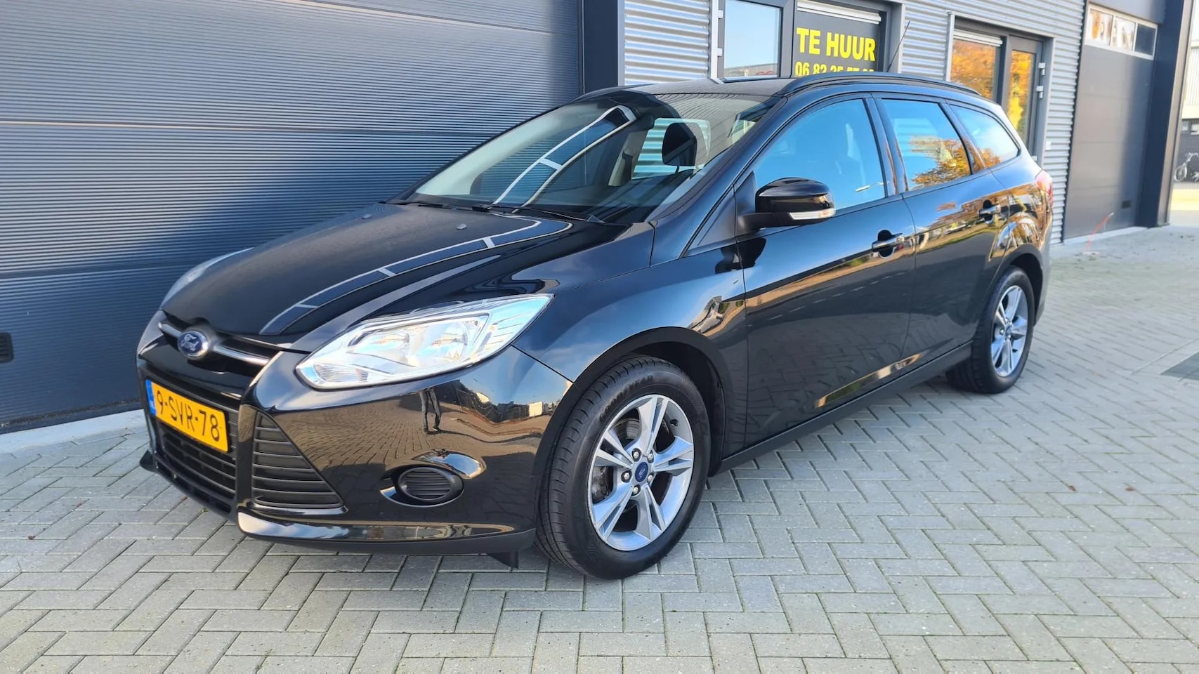 Ford Focus Wagon - 1.0 EcoBoost Edition 1.0 EcoBoost Edition - AutoWereld.nl