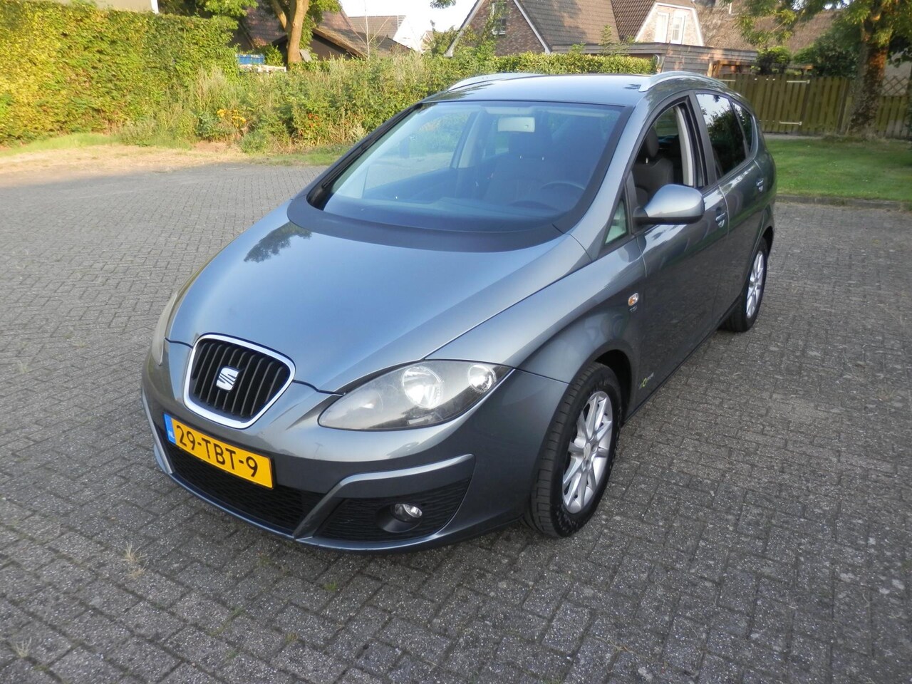 Seat Altea XL - 1.2 TSI Ecomotive Businessline COPA airco navi geen riem maar keting - AutoWereld.nl