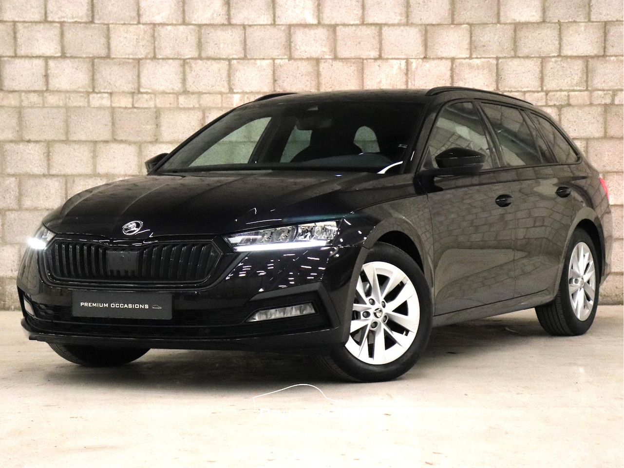 Skoda Octavia Combi - 1.0 e-TSI Sport Business |VIRTUAL||CARPLAY|SENSOREN|CRUISE|AMBIENT - AutoWereld.nl