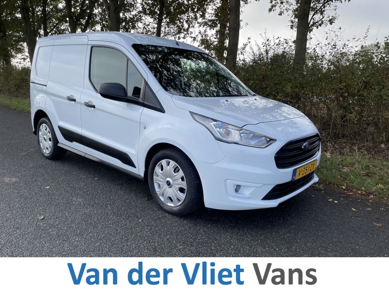 Ford Transit Connect - 1.5 TDCI E6 100pk Trend, 3 Zits Lease €230 p/m, Airco, Navi +Camera, PDC, Volledig onderho - AutoWereld.nl