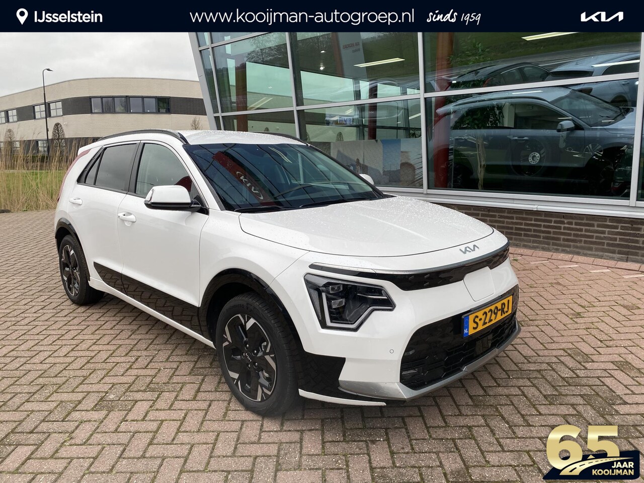 Kia Niro EV - DynamicPlusLine 64.8 kWh Edition | 2000,- Subsidie mogelijk | Direct leverbaar - AutoWereld.nl