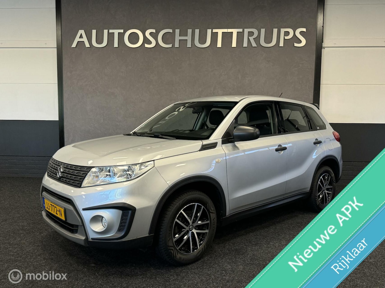 Suzuki Vitara - 1.6 Comfort AIRCO / TREKHAAK / NAP / DEALER OH - AutoWereld.nl