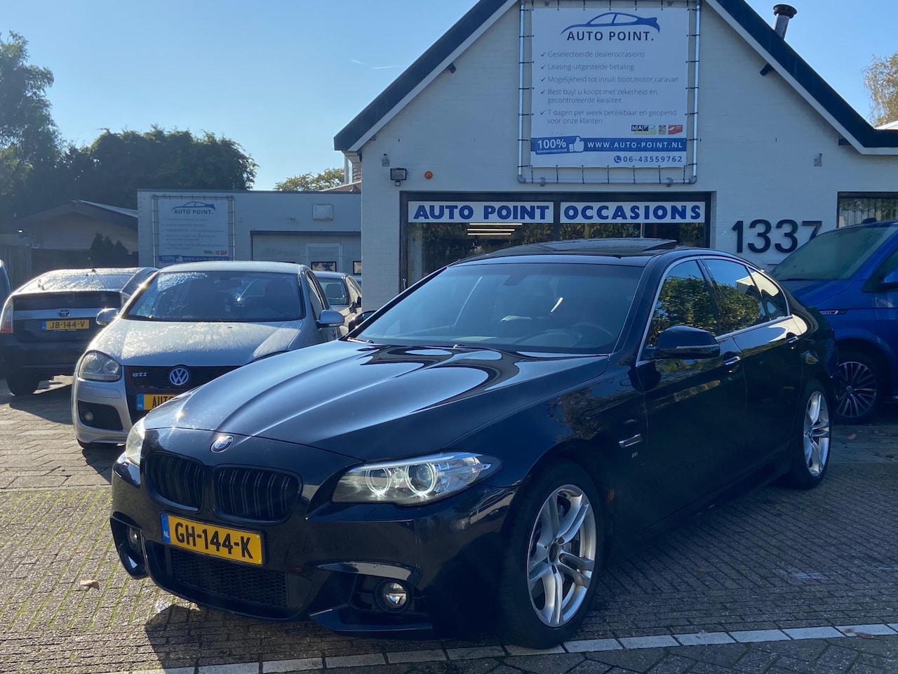 BMW 5-serie - 528i M-PAKKET/ZEER-COMPLEET/SCHUIFDAK - AutoWereld.nl