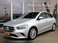 Mercedes-Benz B-klasse - B180 AUTOMAAT URBAN/PROGRESSIVE Navi | Half Leer | Stoelverw. | Trekhaak | Pdc v+a | 17 In