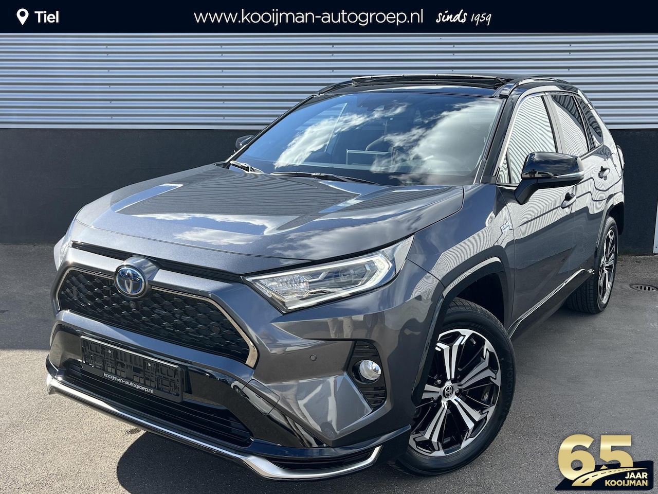 Toyota RAV4 - 2.5 Plug-in Hybrid AWD Bi-Tone Plus Schuif/kanteldak, 360"Camera, Stoelkoeling, JBl, Navig - AutoWereld.nl