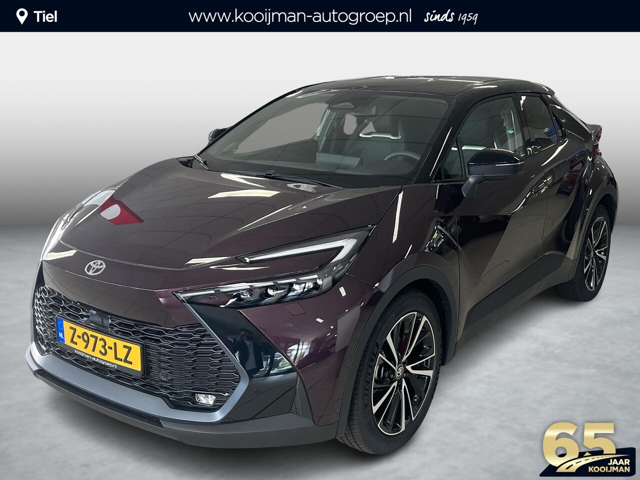 Toyota C-HR - 1.8 Hybrid 140 Executive NGP, HUD, Stoel + Stuurwielverwarming, 19" LMV, elektrische achte - AutoWereld.nl