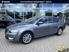 Skoda Octavia - 1.2 TSI Greentech Ambition Businessline | Parkeersensoren | bluetooth | Navigatie |