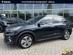 Kia e-Niro - ExecutiveLine 64 kWh | Trekhaak | stoelverwarming- en verkoeling | Achteruitrijcamera | Pa