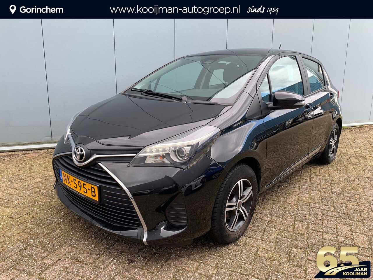 Toyota Yaris - 1.0 VVT-i Trend | 1e Eigenaar | NIEUW Geleverd en Onderhouden | Navigatie | LM Velgen | Ca - AutoWereld.nl