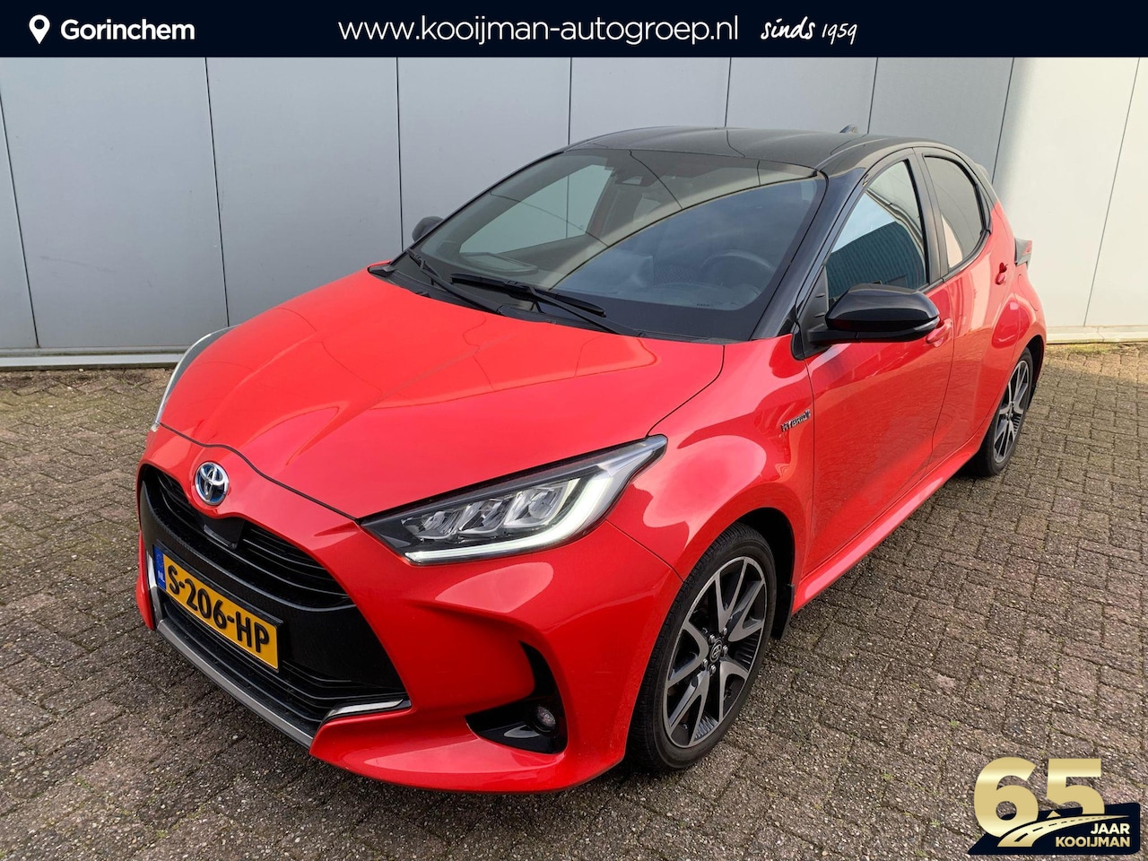 Toyota Yaris - 1.5 Hybrid Launch Edition Solar | 1e Eigenaar | Head up Display | Leder | Accu Zonnepaneel - AutoWereld.nl