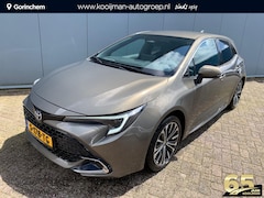 Toyota Corolla - 1.8 Hybrid First Edition | Facelift | DEMO & DIRECT BESCHIKBAAR | Navigatie | LED | PDC V+