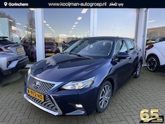 Lexus CT 200h - Ultimate Edition | 1e Eigenaar | BTW | NL-auto | LED | Navigatie | NW All-Season banden |