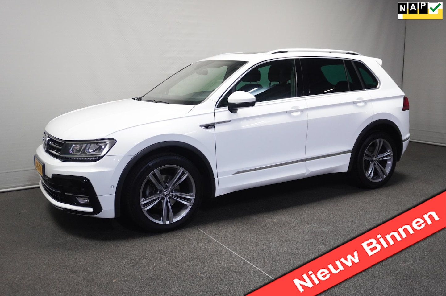 Volkswagen Tiguan - 1.5 TSI ACT Highline Business R 1.5 TSI ACT Highline Business R - AutoWereld.nl