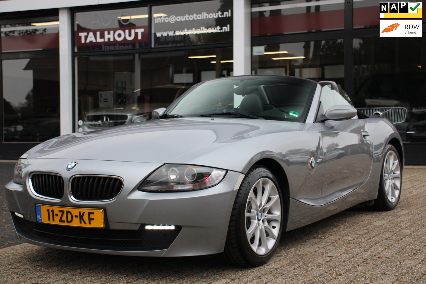 BMW Z4 Roadster - 2.0i Anniversary - 6 bak - Leder - Cruise Control - Zeer nette conditie - AutoWereld.nl