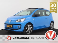 Volkswagen Up! - 1.0 CUP | Panoramadak | Stoelverwarming | Airco | 16" Velgen |