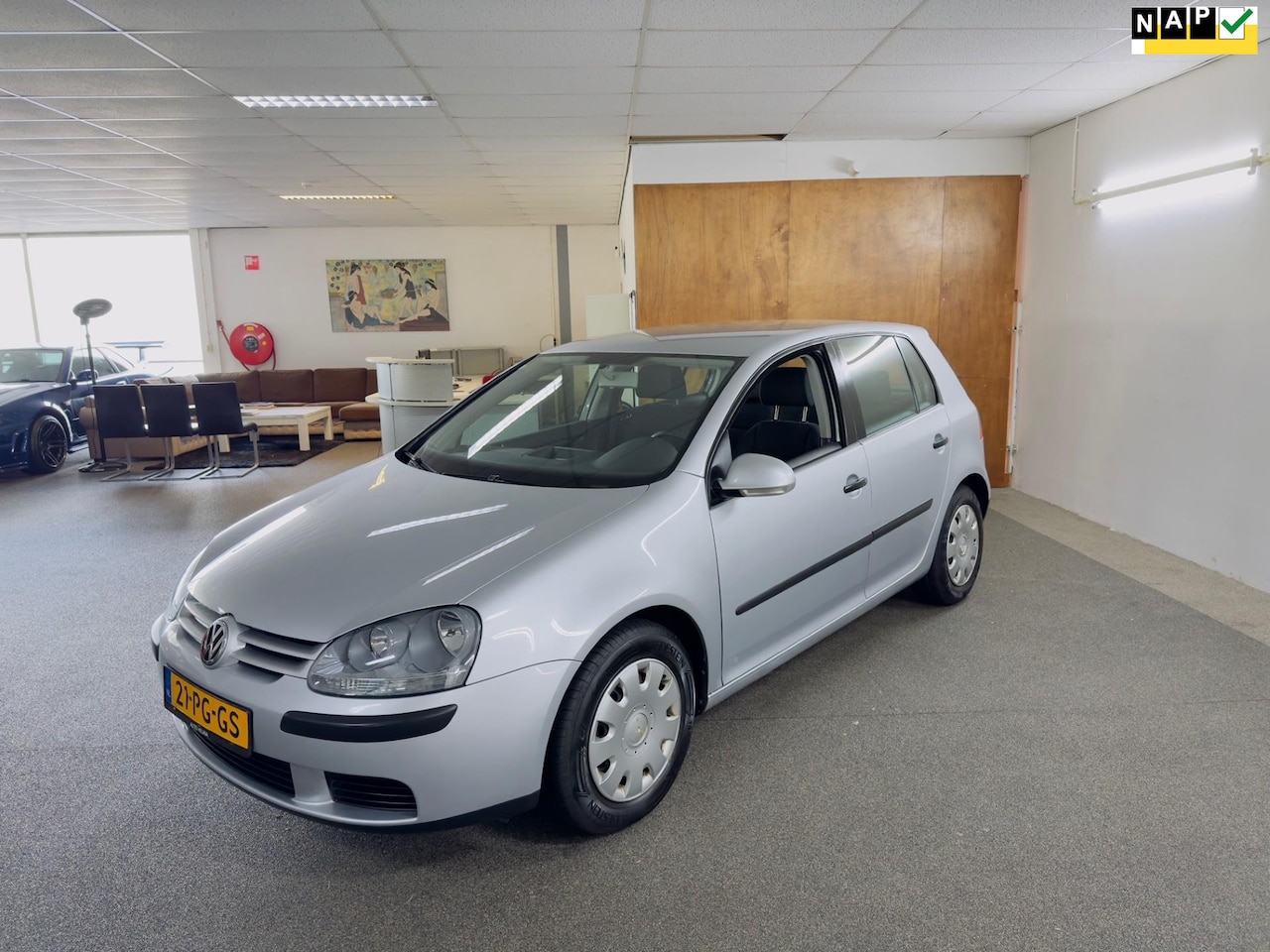 Volkswagen Golf - 1.4 FSI Trendline 2e Eigenaar,Dealer-Onderhouden,Clima,Cruise,E-Ramen,5Deurs,Topstaat!! - AutoWereld.nl