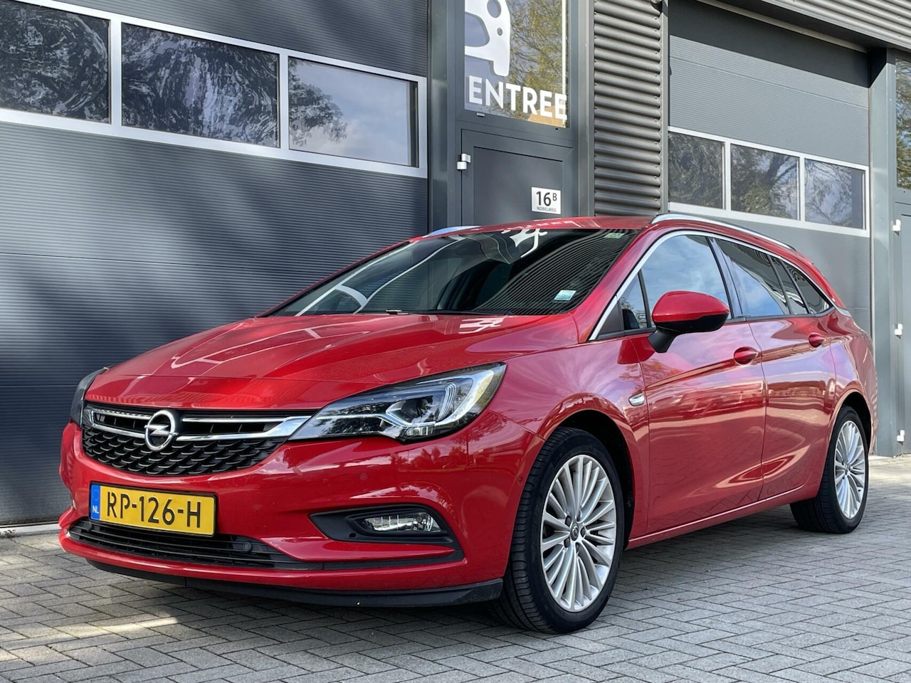 Opel Astra Sports Tourer - 1.0 Business+ | Zeer luxe!! - AutoWereld.nl