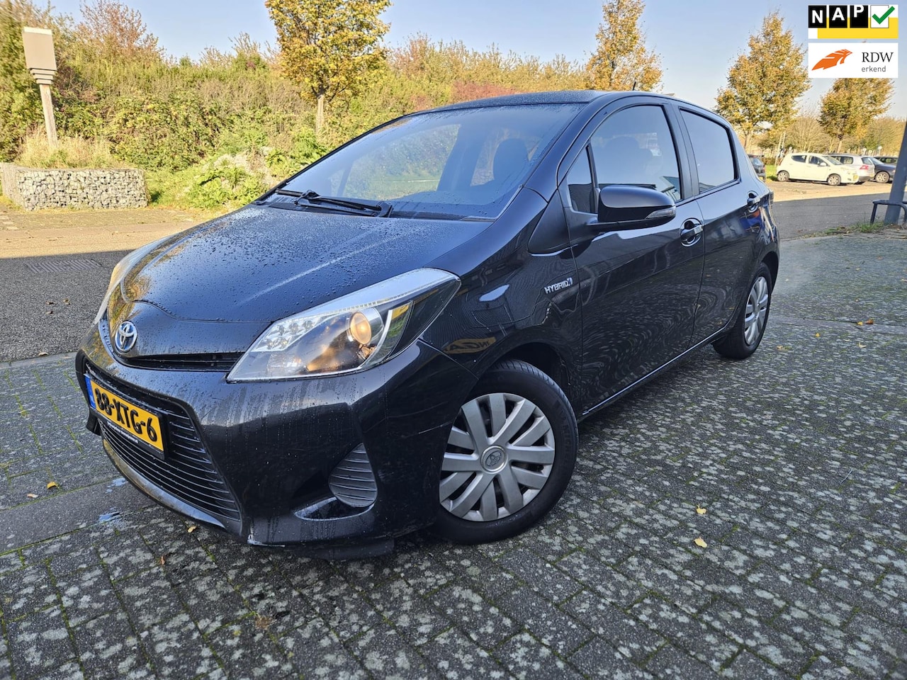 Toyota Yaris - 1.5 Full Hybrid Aspiration GARANTIE - AutoWereld.nl