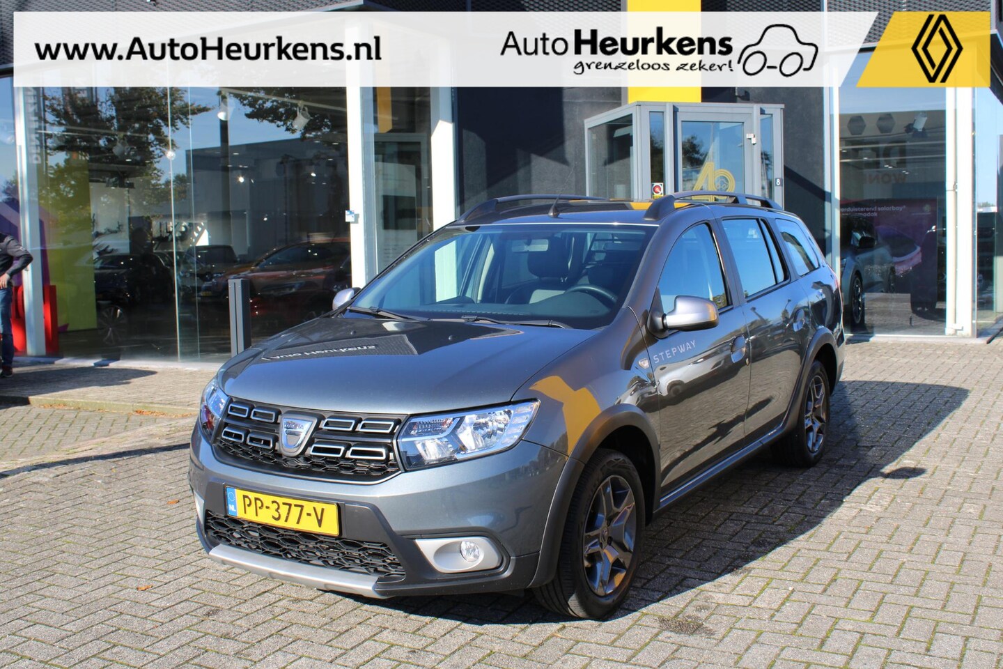 Dacia Logan MCV - TCe 90 Stepway | 1e eigenaar | incl. winterbandenset - AutoWereld.nl