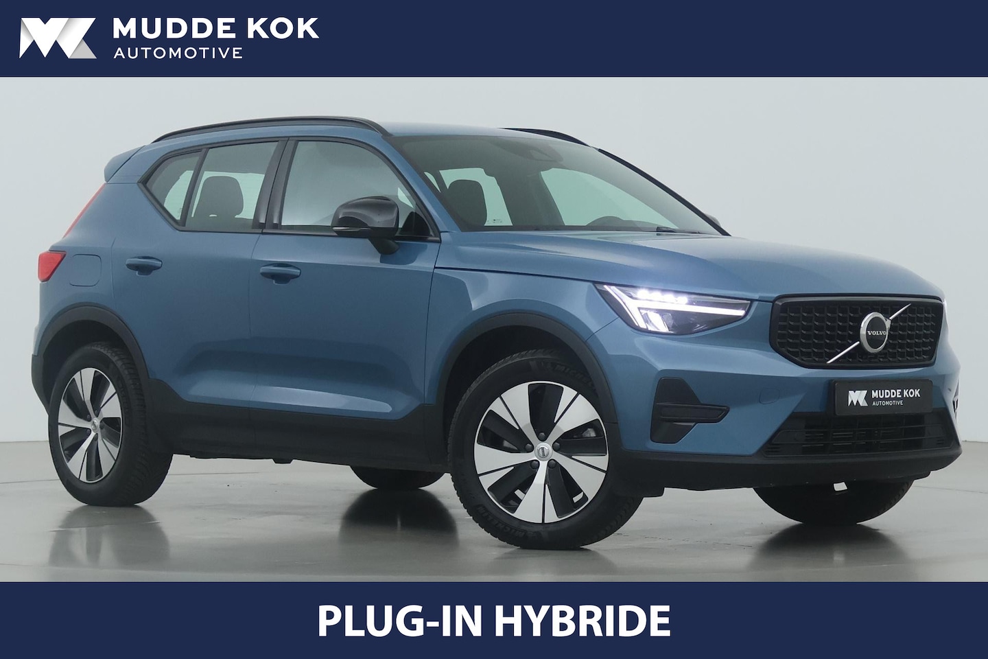 Volvo XC40 - T5 Recharge Plus Dark | Trekhaak | harman/kardon | Camera | Keyless | Apple Carplay - AutoWereld.nl