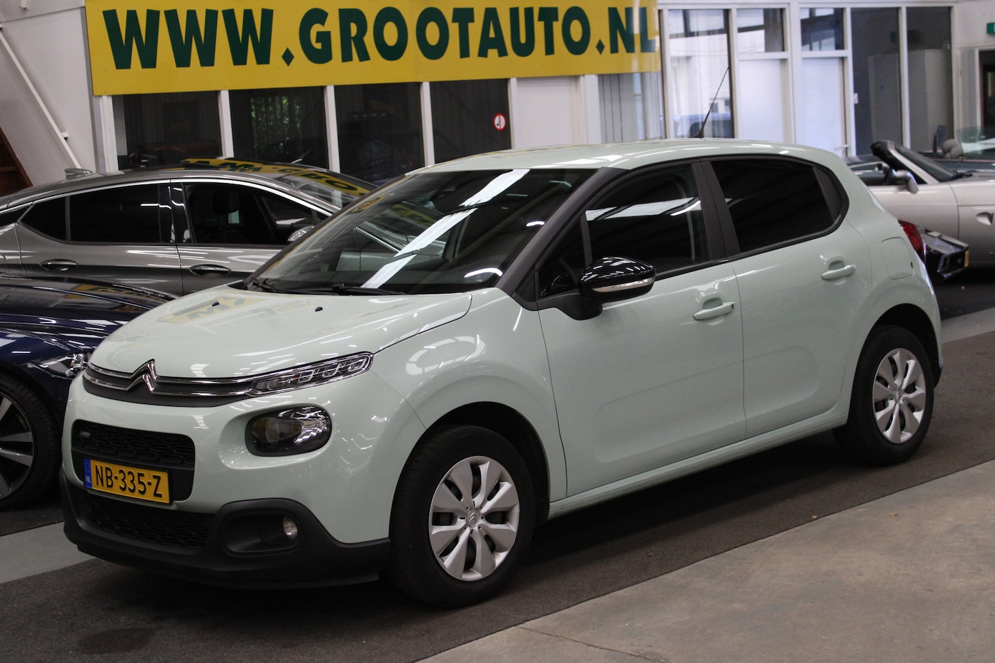 Citroën C3 - 1.2 PureTech Feel 105g Airco, Navi, Cruise control - AutoWereld.nl