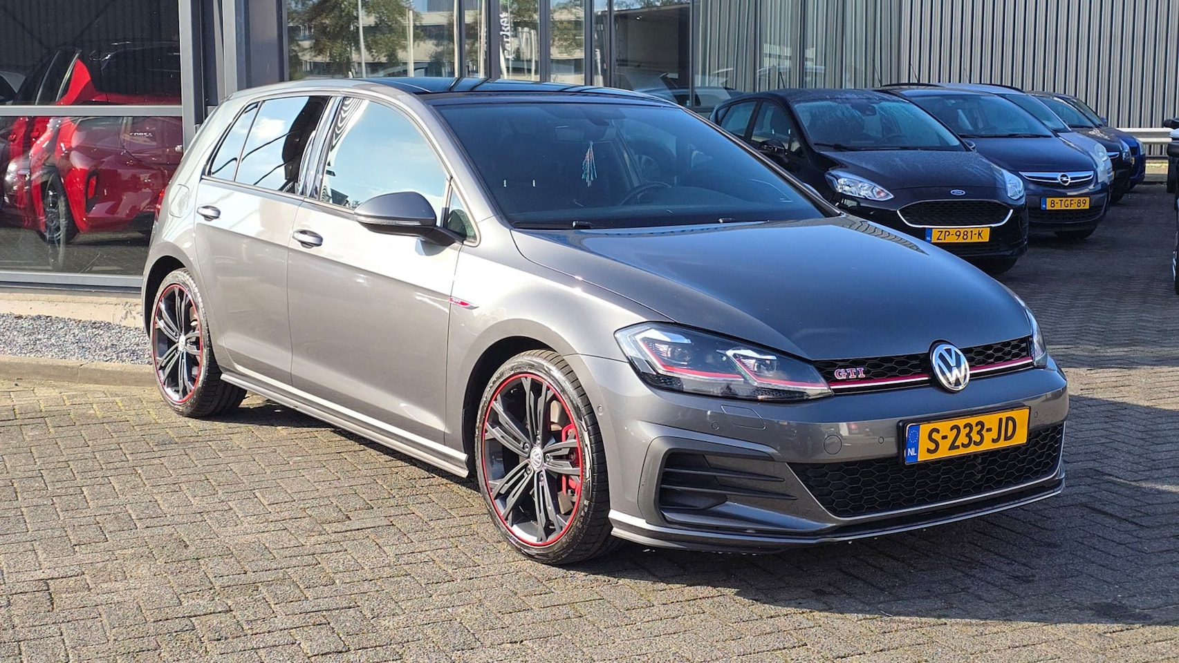 Volkswagen Golf - 2.0 TSI GTI Perfor 2.e eig 6 maanden autotrust garantie - AutoWereld.nl