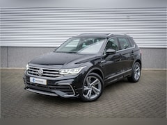 Volkswagen Tiguan - R-Line Business 1.5 110 kW / 150 pk TSI SUV 7 versn. DSG | Pan-Dak | IQ light| Digidash| 1