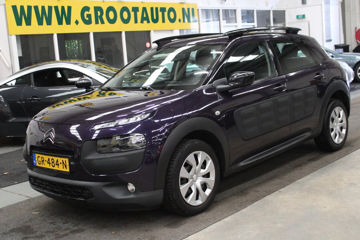 Citroën C4 Cactus - 1.2 e-VTi Feel Automaat NAP, Airco, Cruise control, Isofix - AutoWereld.nl