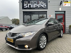 Honda Civic - 1.8 Executive -AUTOMAAT-CLIMA-CAMERA-CRUISECONTROL-VOLLEDER-BLUETOOTH-ORIGINEEL NEDERLANDS