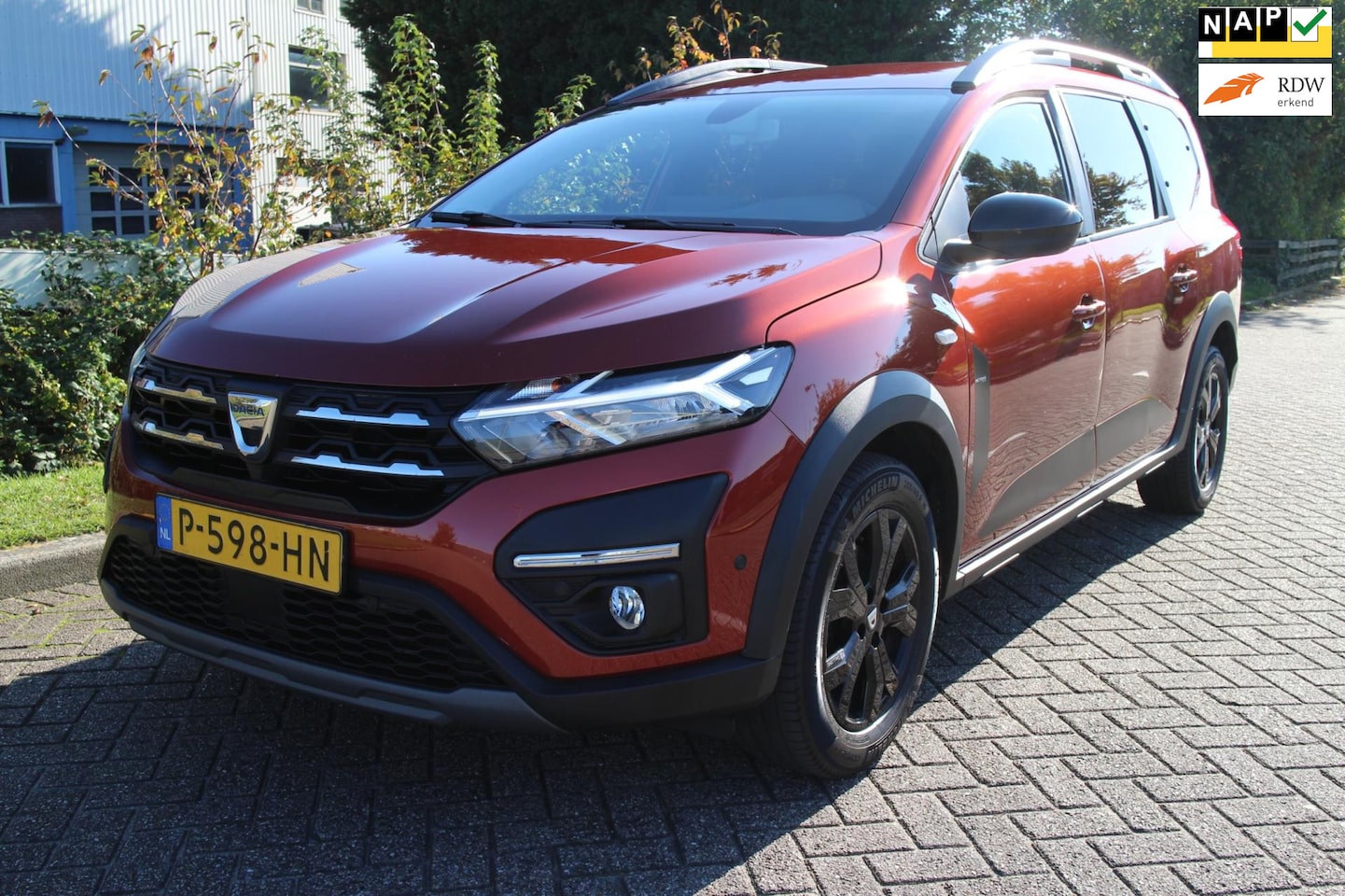 Dacia Jogger - 1.0 TCe Extreme 7p. 1.0 TCe Extreme 7p. - AutoWereld.nl