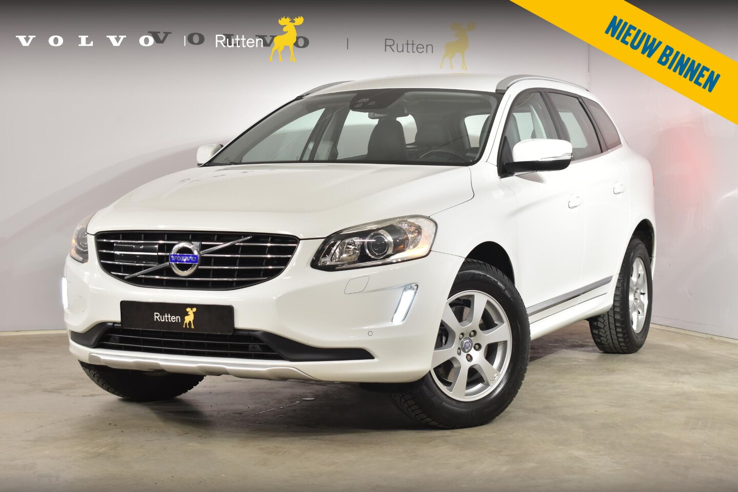 Volvo XC60 - T5 245PK Automaat FWD Summum / Navigatie / Cruise Control Adaptief / Dodehoek Detectie / E - AutoWereld.nl