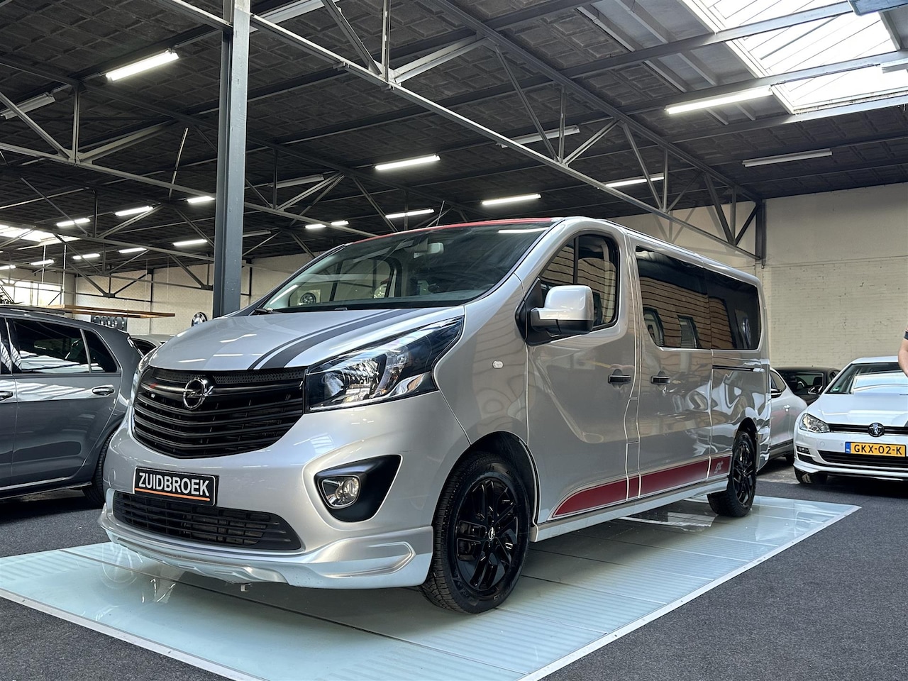 Opel Vivaro - 1.6 CDTI L2H1 DC Irmscher GT LEER Clima Airco Cruise 2x schuifdeur - AutoWereld.nl