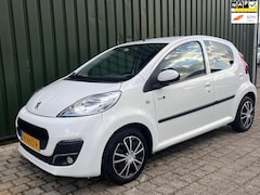 Peugeot 107 - 1.0 Sportium