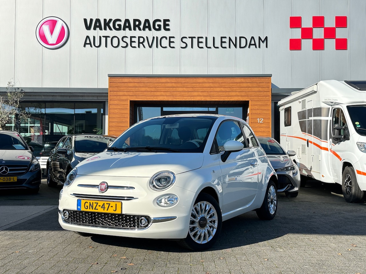 Fiat 500 - 1.0 Hybrid Dolcevita|RIJKLAAR INCL GARANTIE|Panoramadak|Carplay|PDC|LM velgen|Navigatie|Cr - AutoWereld.nl