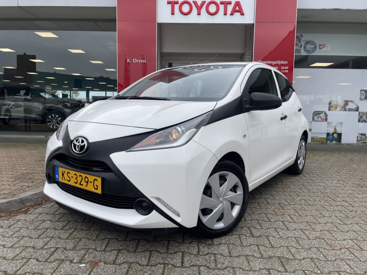 Toyota Aygo - 1.0 VVT-i x-now 1.0 VVT-i x-now - AutoWereld.nl