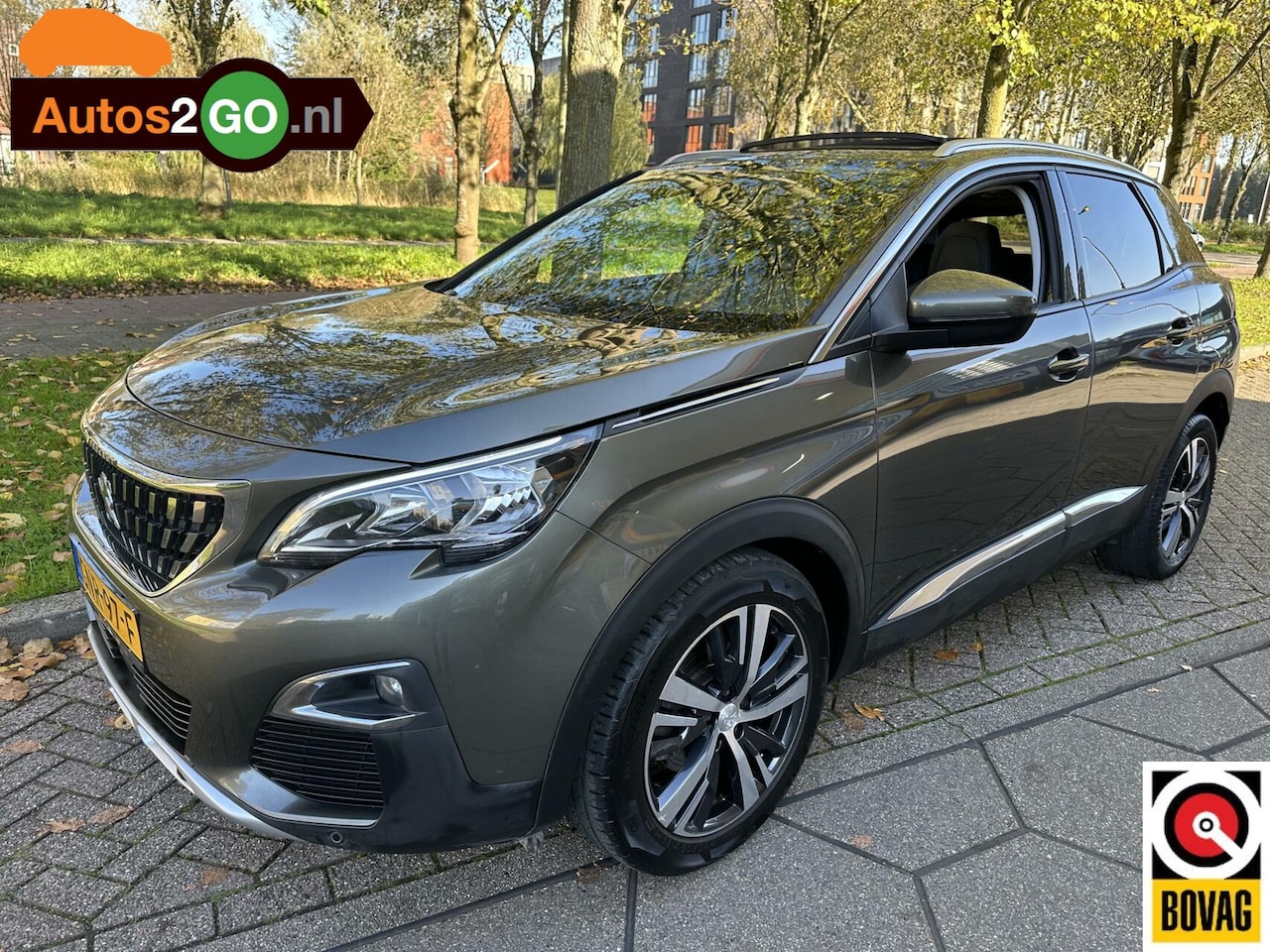 Peugeot 3008 - 1.2 PureTech Allure I Automaat I leder I Apple car play /android auto I pan dak I virtual - AutoWereld.nl