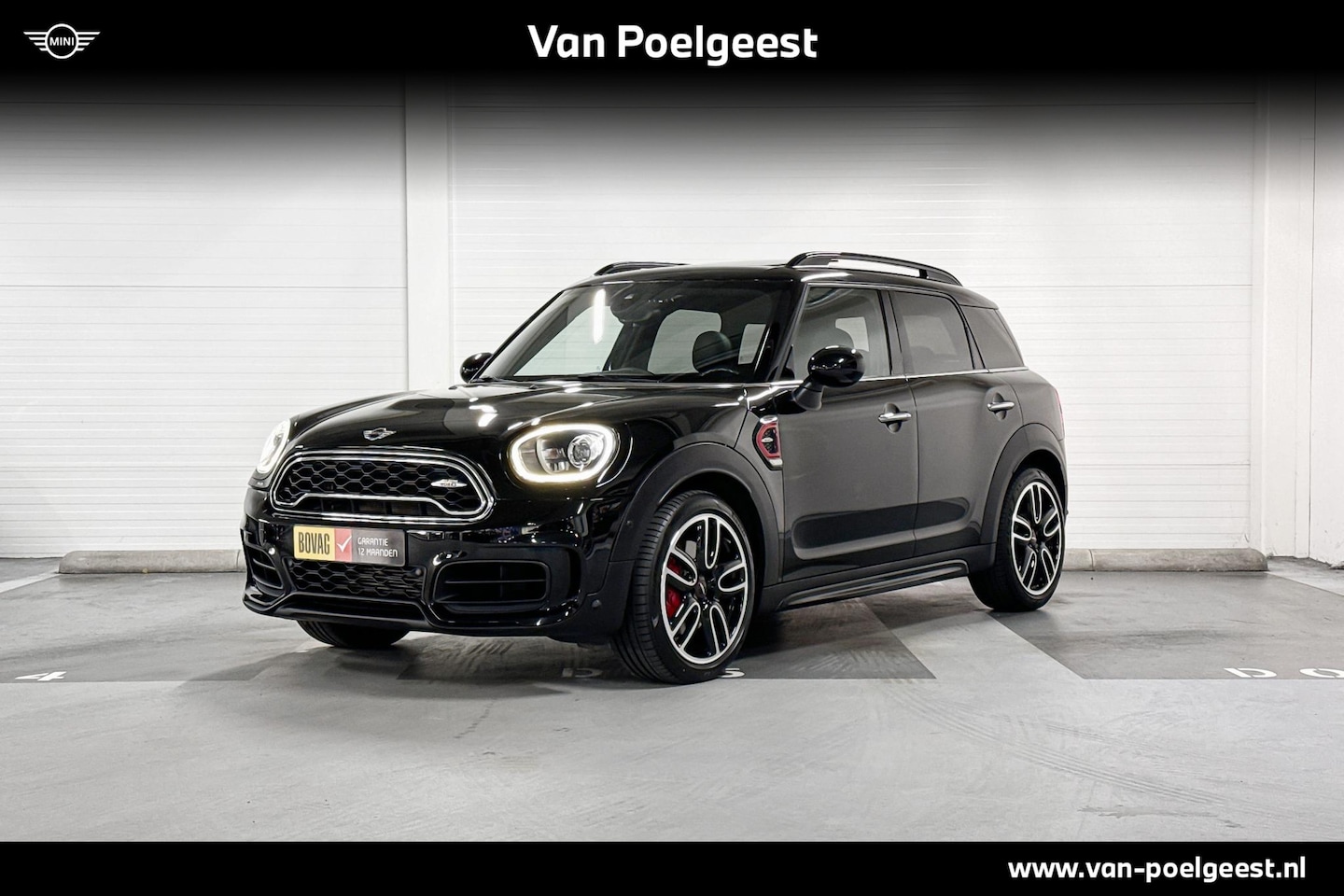 MINI Countryman - John Cooper Works ALL4 | Stoelverwarming | Achteruitrijcamera | Panoramadak - AutoWereld.nl