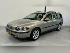 Volvo V70 - 2.5 T Comfort Line YOUNGTIMER