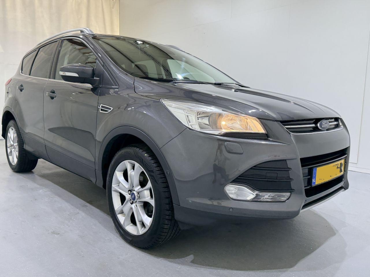 Ford Kuga - 1.5 EcoBoost Titanium 1.5 EcoBoost Titanium - AutoWereld.nl