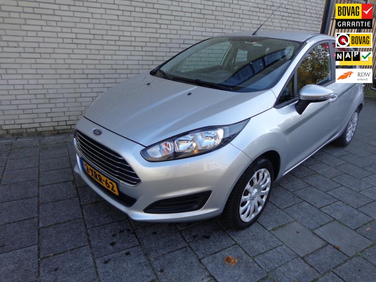 Ford Fiesta - 1.0 Style 1.0 Style NIEUWE APK ,3 MAANDEN BOVAG GARANTIE ,NIEUWE DISTRIBUTIE. - AutoWereld.nl