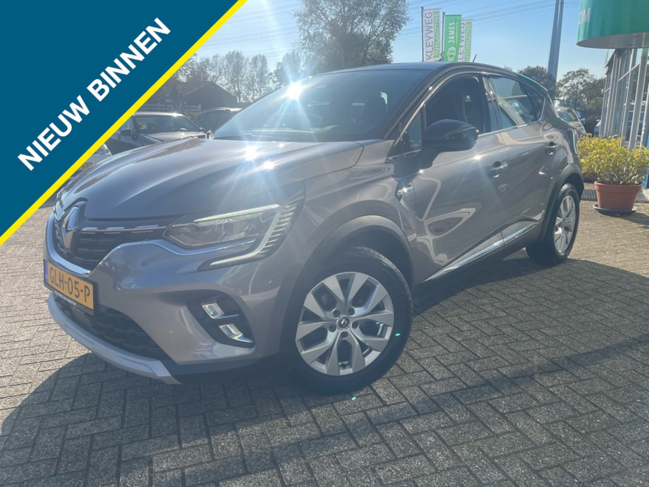 Renault Captur - 1.0 TCe Intens 1.0 TCe Intens, Nav, Stoelverwarming, Carplay - AutoWereld.nl