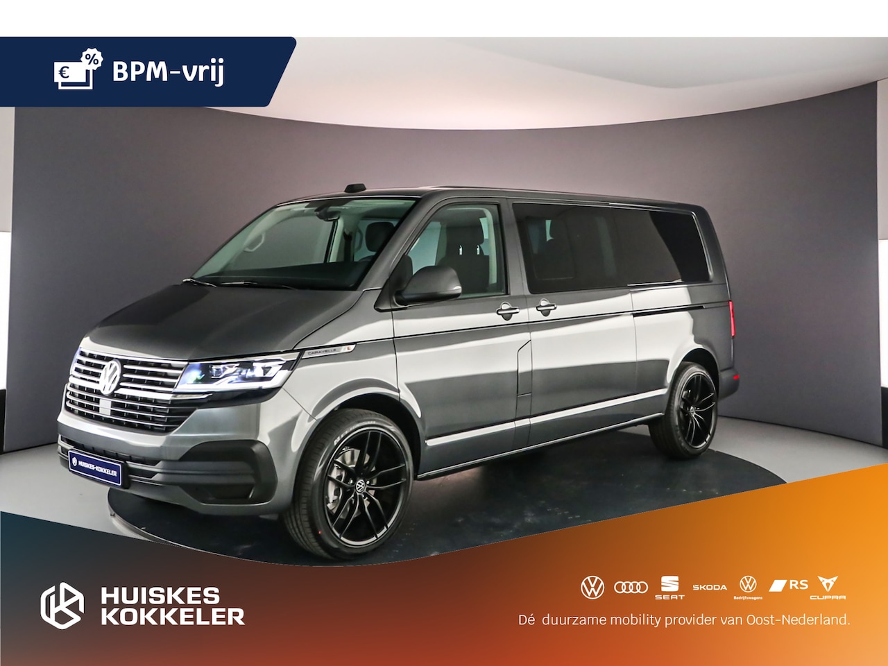 Volkswagen Transporter Caravelle - Dubbele cabine T6.1 2.0 TDI 204PK DSG L2H1 Rijklaar Prijs | LED Koplampen | 2x schuifdeur - AutoWereld.nl