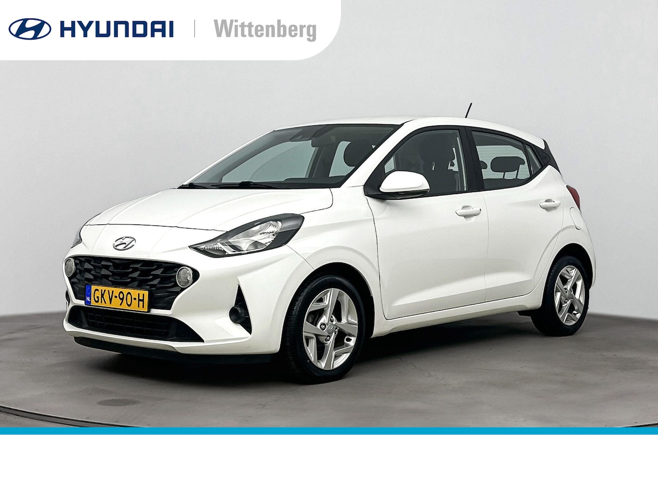 Hyundai i10 - 1.2i Comfort 83pk 5-Zits | Stoel + stuurverwarming | Parkeersensoren | Lm-wielen | Apple C - AutoWereld.nl