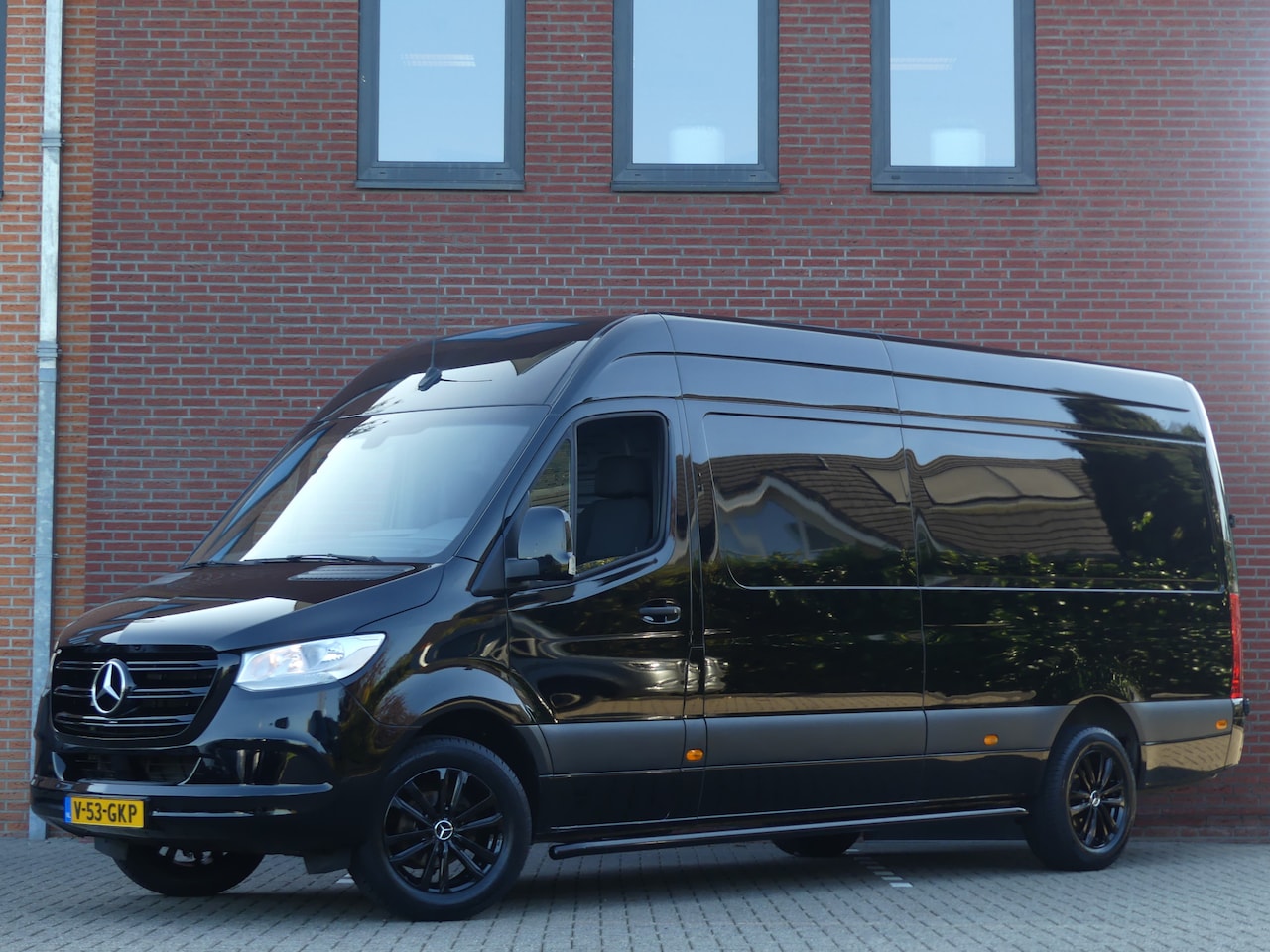 Mercedes-Benz Sprinter - 319 CDI V6 L3H2 Camera/PDC/Airco/Cruise control - AutoWereld.nl