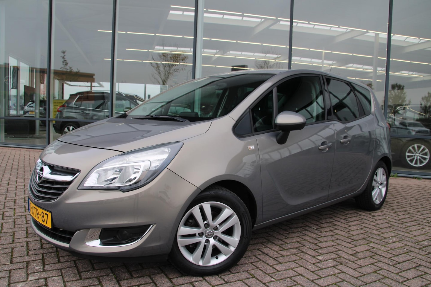 Opel Meriva - 1.4 Turbo 120pk Design Edition Airco Navi Trekhaak - AutoWereld.nl