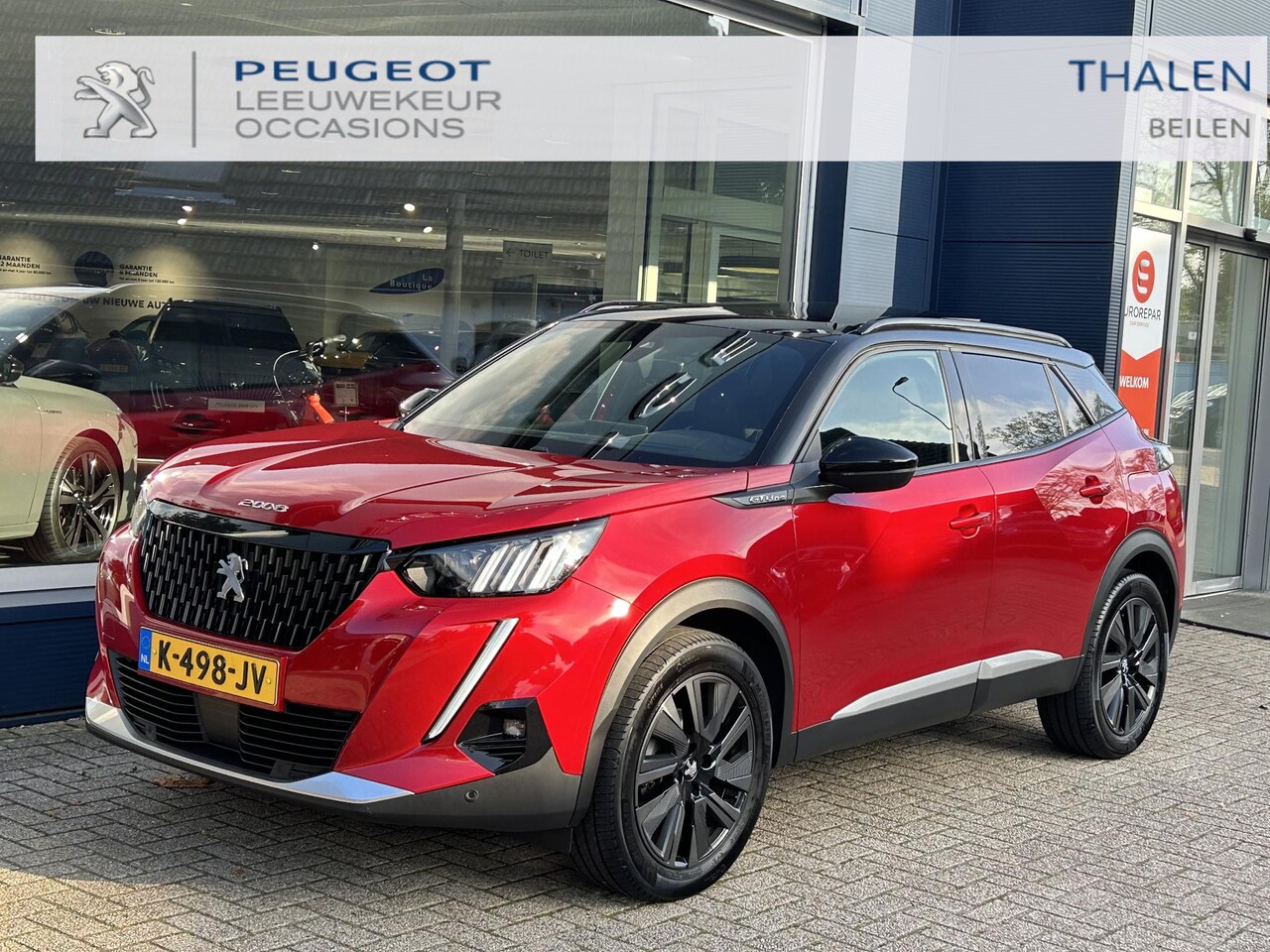 Peugeot 2008 - 1.2 Turbo 130PK GT-Line | Zeer Complete uitvoering | Panorama dak | Automaat | Trekhaak 12 - AutoWereld.nl